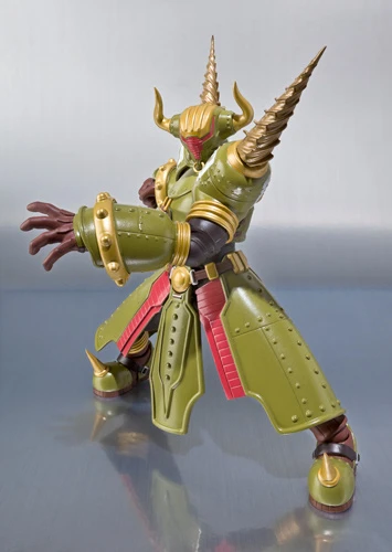 Bandai S.H.Figuarts Tiger & Bunny Rock Bison - Image 6