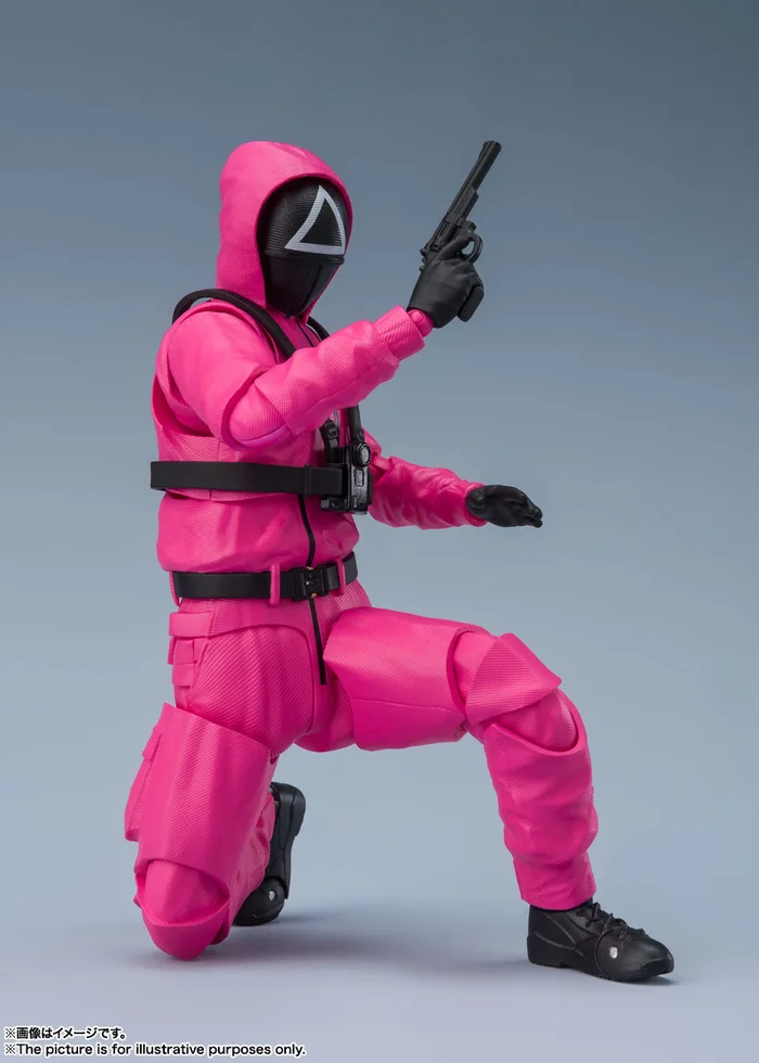 Bandai S.H.Figuarts Squid Game Masked Soldier - Image 3