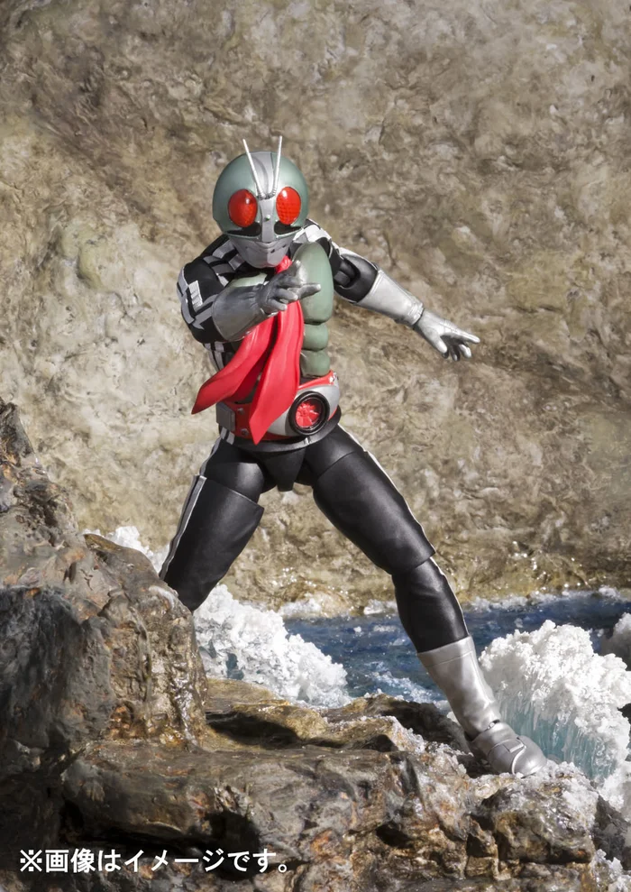Bandai S.H.Figuarts Kamen Rider: Kamen Rider 1 - Image 2