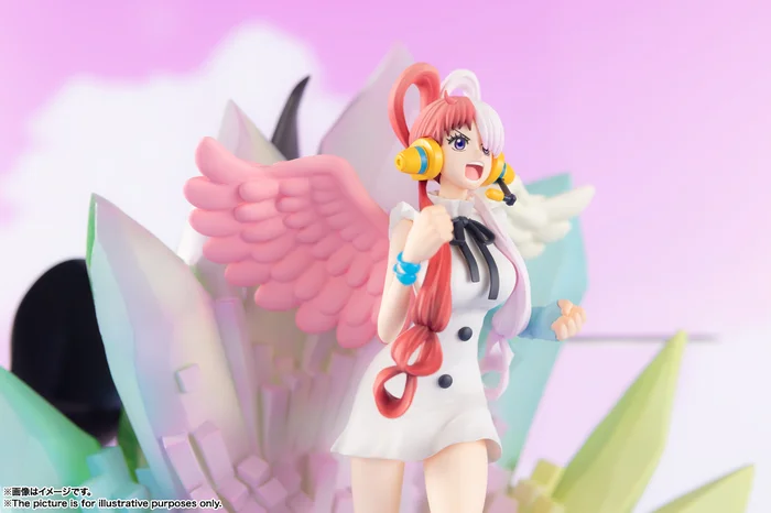 Bandai Figuarts Zero One Piece Shanks And Uta: One Piece Film: Red Ver. - Image 14