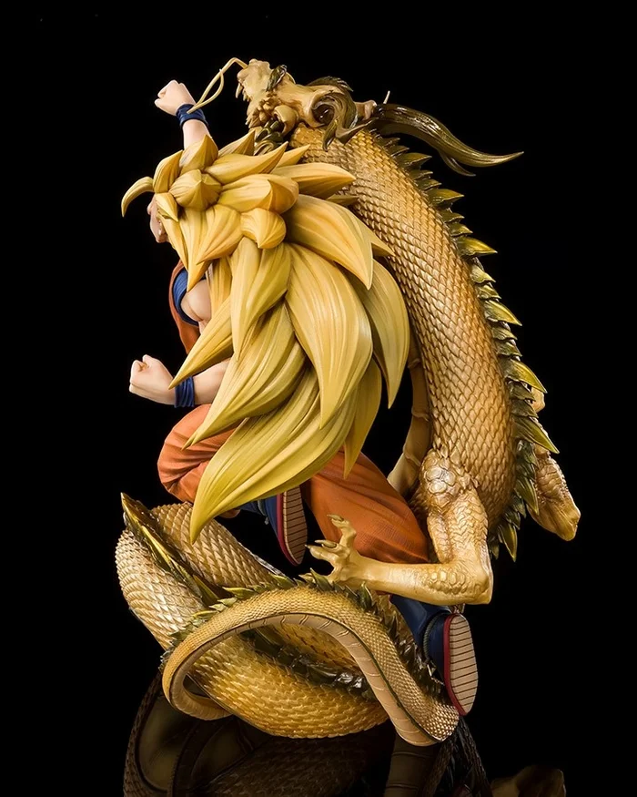 Bandai Figuarts Zero Dragon Ball Z Super Saiyan 3 Son Goku Dragon Fist Explosion - Image 4