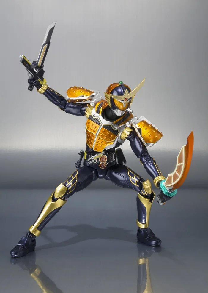 Bandai S.H.Figuarts Kamen Rider Gaim Orange Arms - Image 4